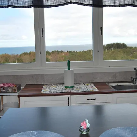 Cozy Penthouse Apartment Tustna Apartament *